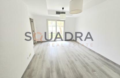 Villa - 2 Bedrooms - 3 Bathrooms for rent in Springs 2 - The Springs - Dubai