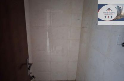 Apartment - 2 Bedrooms - 2 Bathrooms for rent in Al Qulaya'ah - Al Sharq - Sharjah Apartment - 2 Bedrooms - 2 Bathrooms for rent in Al Qulaya'ah - Al Sharq - Sharjah