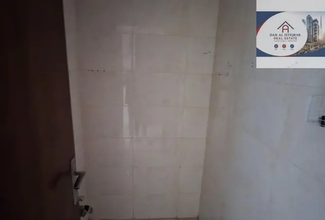 117701834 - Property Image 3