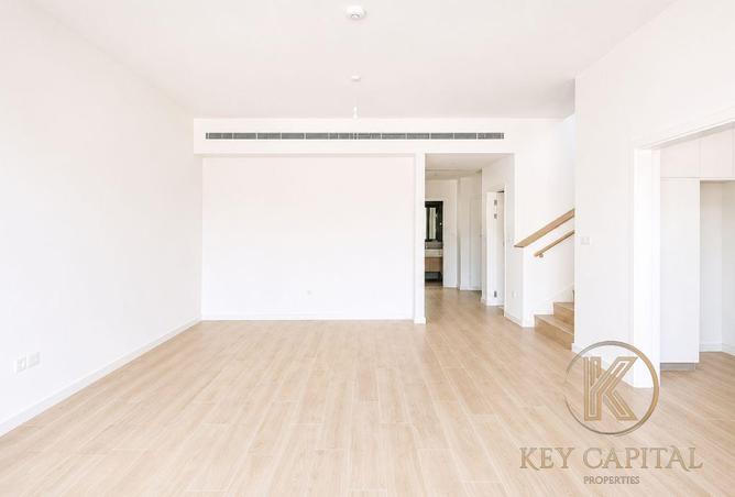 SZR Convenience|Prime Gateway Position|Low Density photo 2