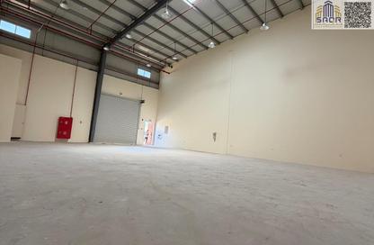 Warehouse - Studio - 1 Bathroom for rent in Umm Al Thuoob - Umm Al Quwain
