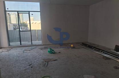 Villa - Studio - 5 Bathrooms for rent in Sheikh Fatima Bint Mubarak St - Al Manhal - Abu Dhabi