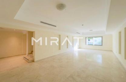 Villa - 5 Bedrooms - 6 Bathrooms for rent in Al Barsha 1 Villas - Al Barsha 1 - Al Barsha - Dubai Villa - 5 Bedrooms - 6 Bathrooms for rent in Al Barsha 1 Villas - Al Barsha 1 - Al Barsha - Dubai