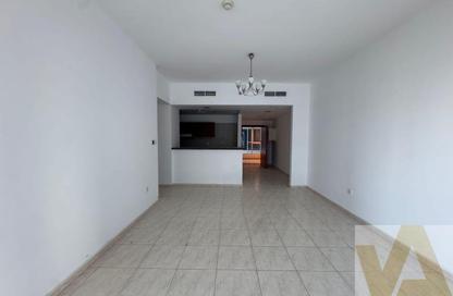 شقة - 2 غرف نوم - 2 حمامات للبيع في سكاي كورتس تاور F - أبراج سكاي كورتس - مجمع دبي ريزيدنس - دبي لاند - دبي شقة - 2 غرف نوم - 2 حمامات للبيع في سكاي كورتس تاور F - أبراج سكاي كورتس - مجمع دبي ريزيدنس - دبي لاند - دبي