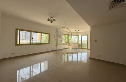 Apartment - 3 Bedrooms - 4 Bathrooms for rent in Al Majaz 2 - Al Majaz - Sharjah