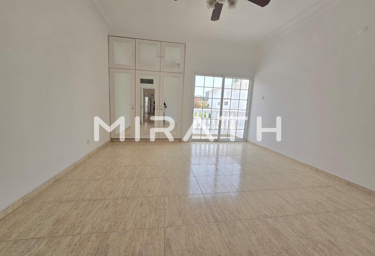 Private Garden| Independent Villa | Prime Location photo 7