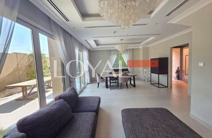 Townhouse - 3 - 3 for rent in Villa Lantana 2 - Villa Lantana - Dubai Science Park - Dubai