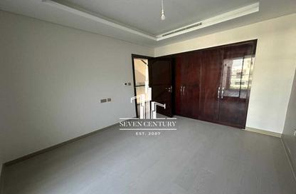 Townhouse - 4 - 3 for rent in The Legends - Damac Hills - Dubai