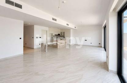 Villa - 4 Bedrooms - 5 Bathrooms for rent in Falcon Island North - Falcon Island - Al Hamra Village - Ras Al Khaimah Villa - 4 Bedrooms - 5 Bathrooms for rent in Falcon Island North - Falcon Island - Al Hamra Village - Ras Al Khaimah