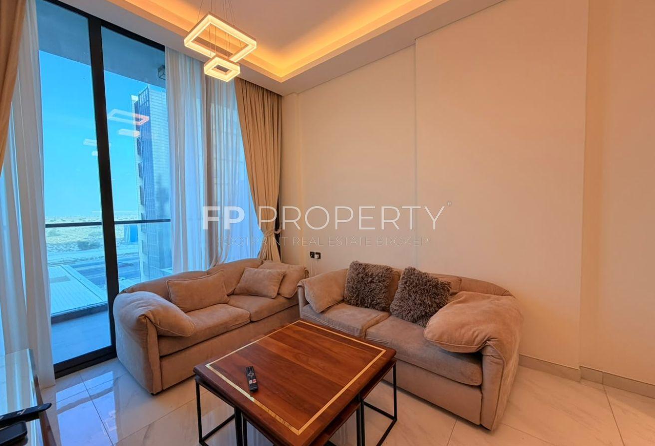 1BHK | LUXURY FURNSHED | READY TO MOVE photo 4