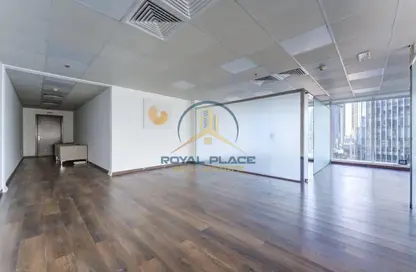 Office Space - 4 Bedrooms - 1 Bathroom for rent in The Burlington - Business Bay - Dubai