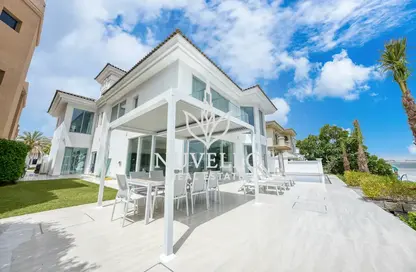 Villa - 5 Bedrooms - 7 Bathrooms for sale in Garden Homes Frond A - Garden Homes - Palm Jumeirah - Dubai