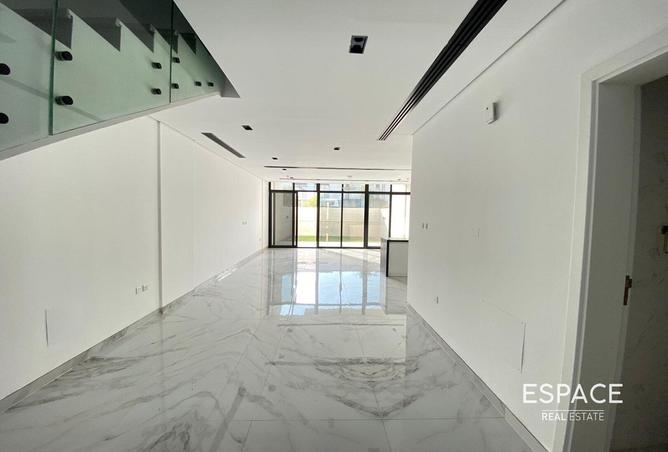 2PAciAQAcUK - الصورة الرئيسية للعقار