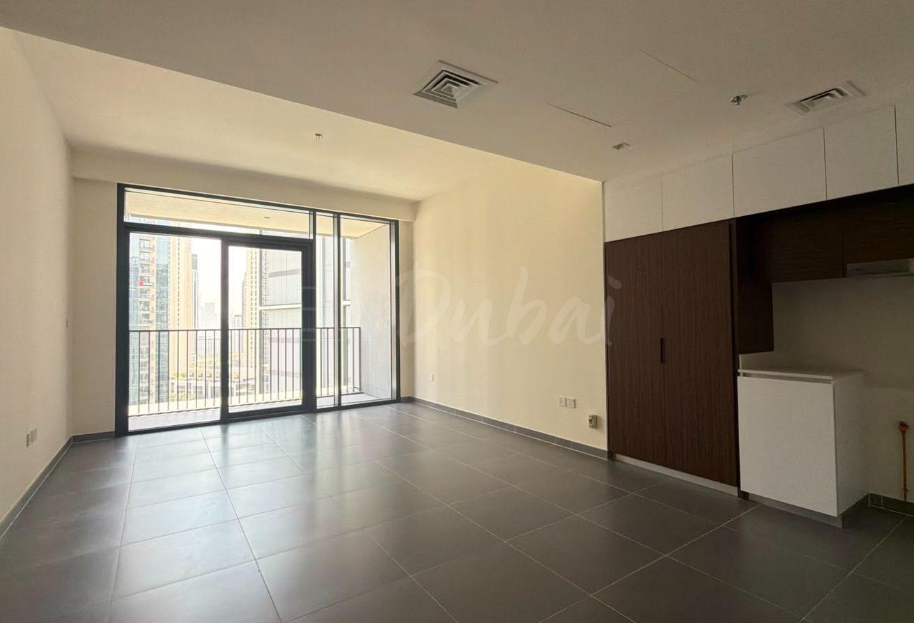 Luxury Living | Vacant | Ready to Move In | DCH photo 5