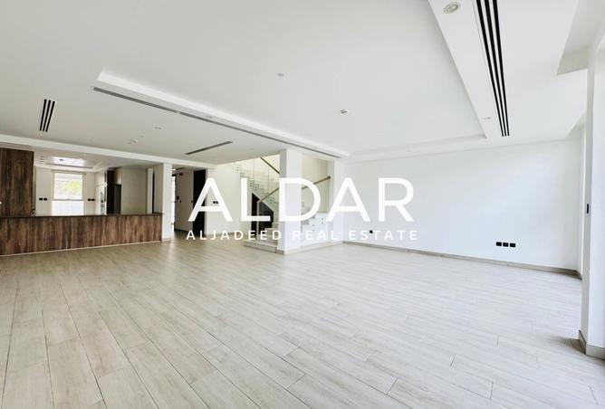 117270021 - Property Image 3
