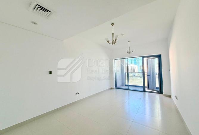 94437639 - Property Image 2