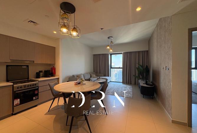 98272380 - Property Image 3