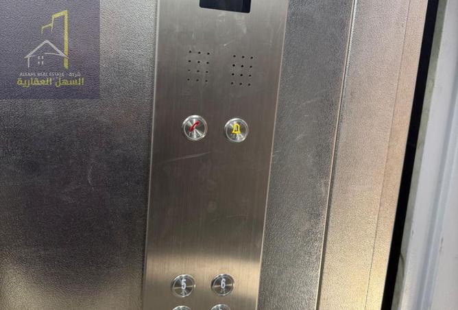 72720278 - Property Main Image