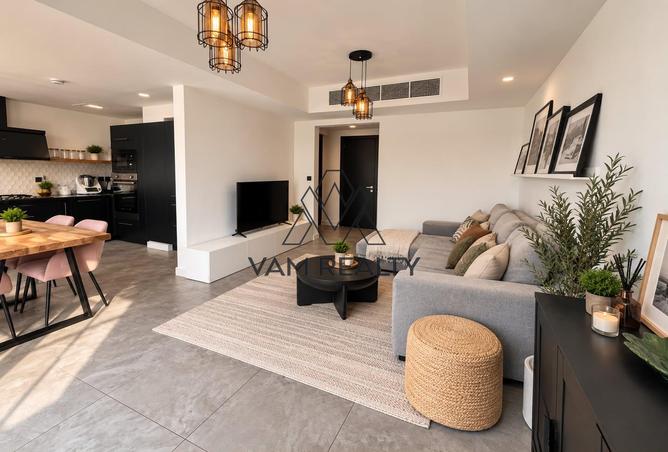 2-bed villa in Springs 5 · Upgraded — photo 3
