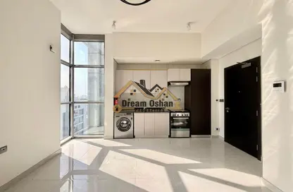 Apartment - 1 Bathroom for rent in Burj Ghaya - Al Jaddaf - Dubai