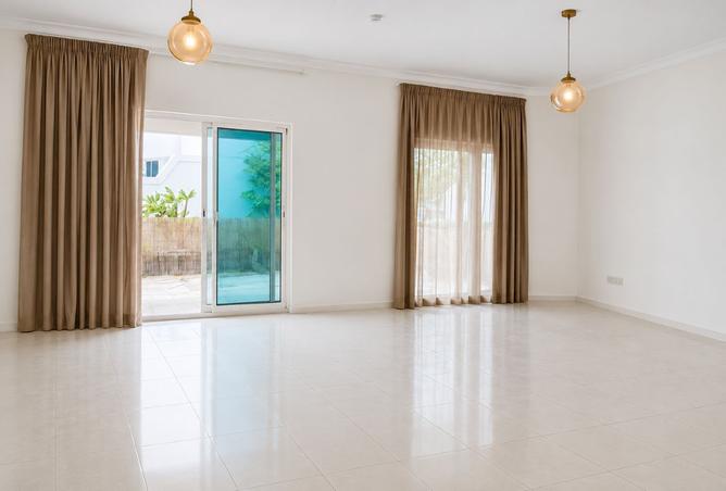 128350866 - Property Image 3