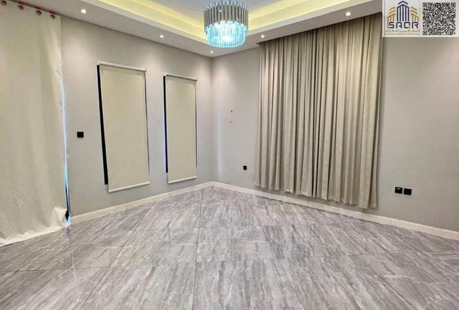 123360957 - Property Image 3