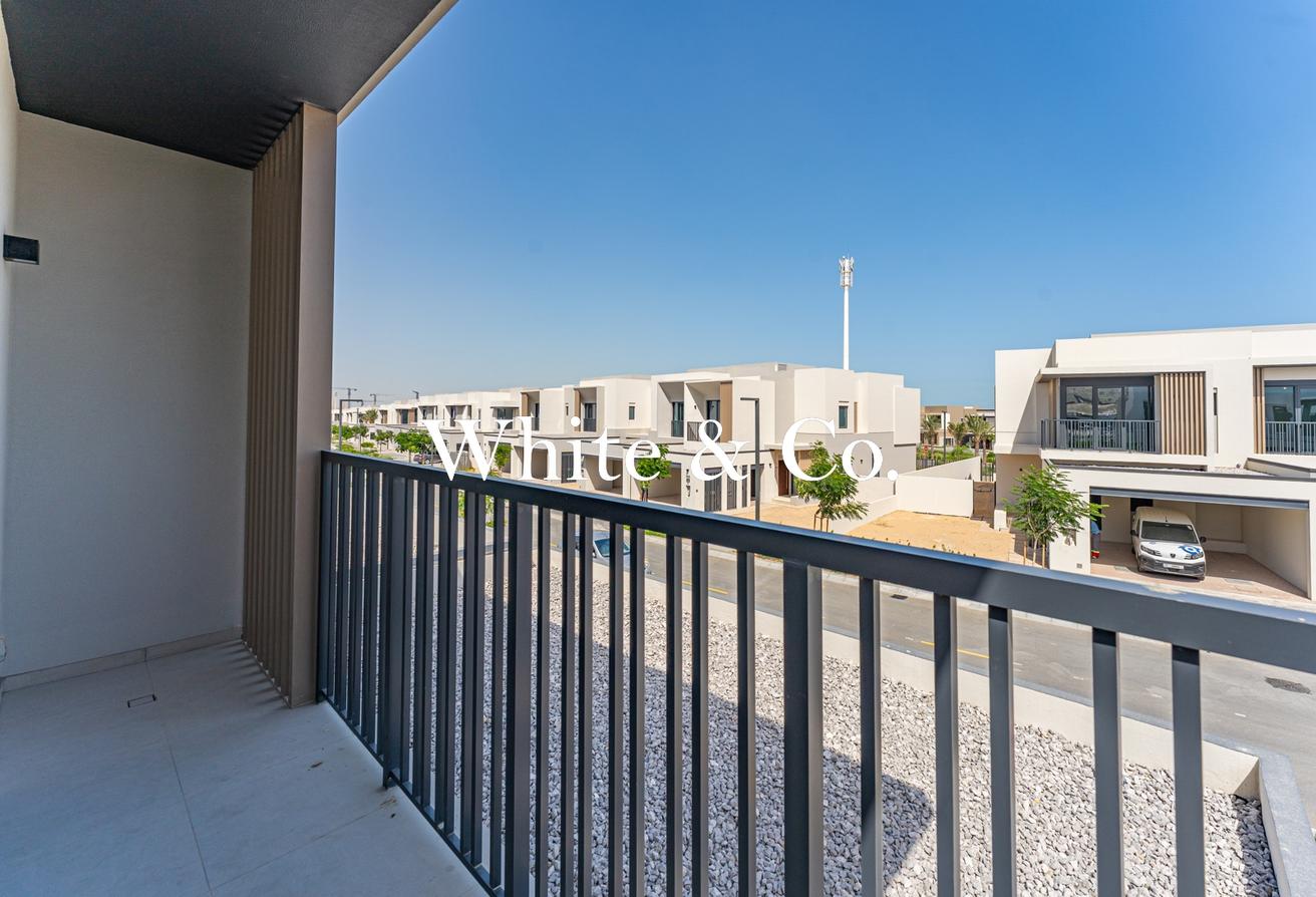 Corner plot | Landscaped| Multiple options photo 29
