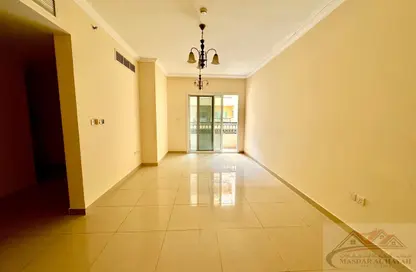Apartment - 2 Bedrooms - 3 Bathrooms for rent in Muwaileh 29 Building - Muwaileh - Sharjah