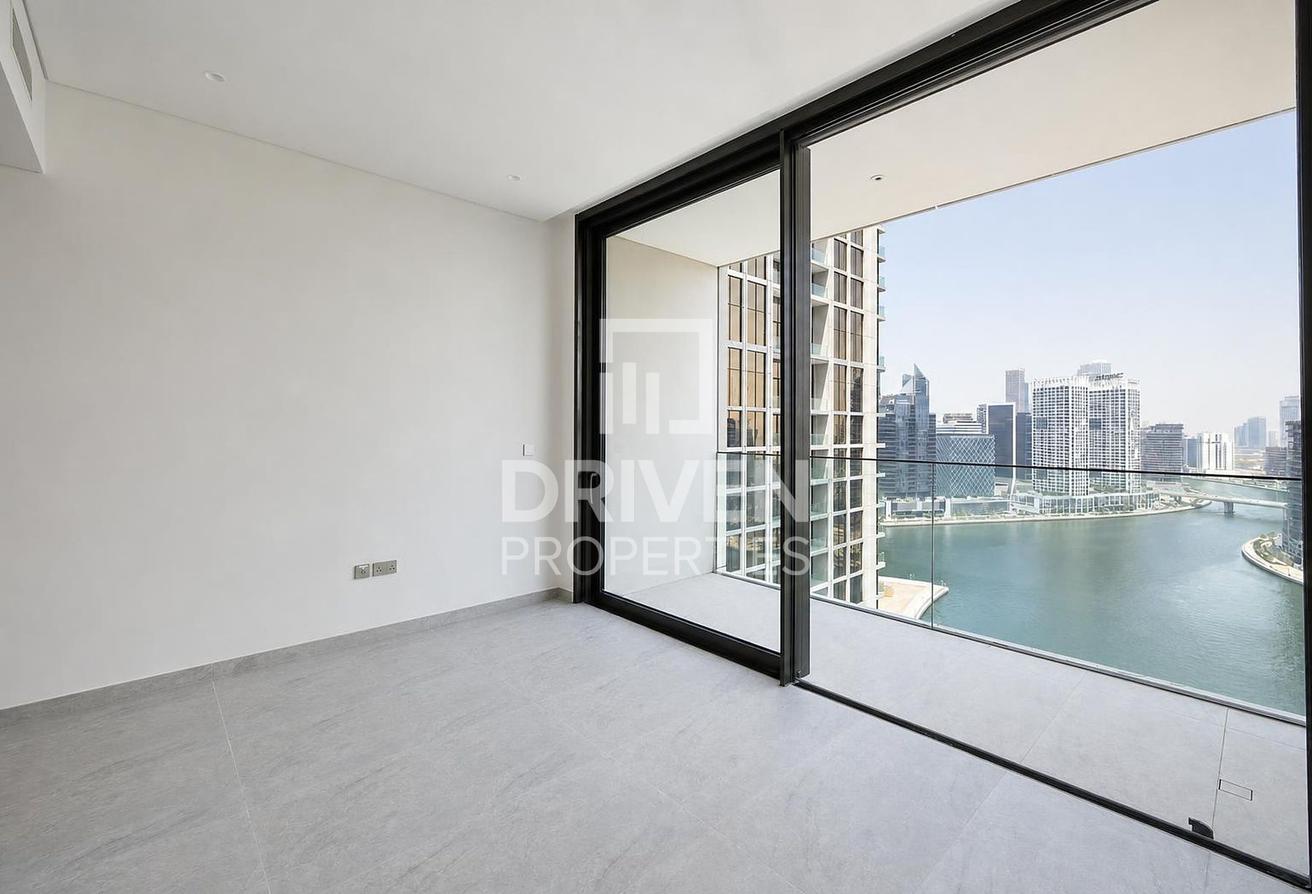 Canal and Burj View | Family Waterfront Living photo 13