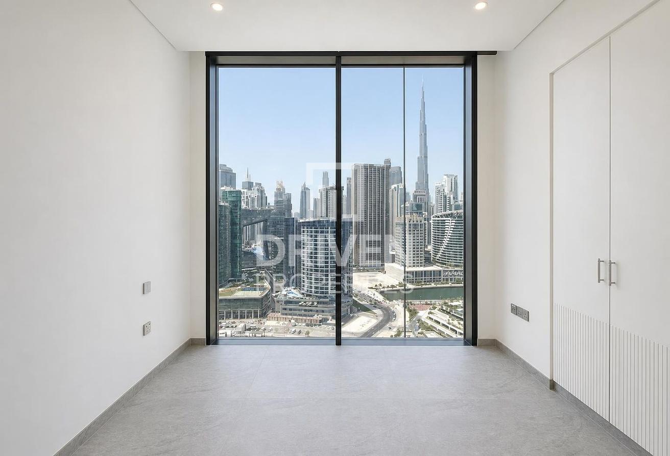 Canal and Burj View | Family Waterfront Living photo 9