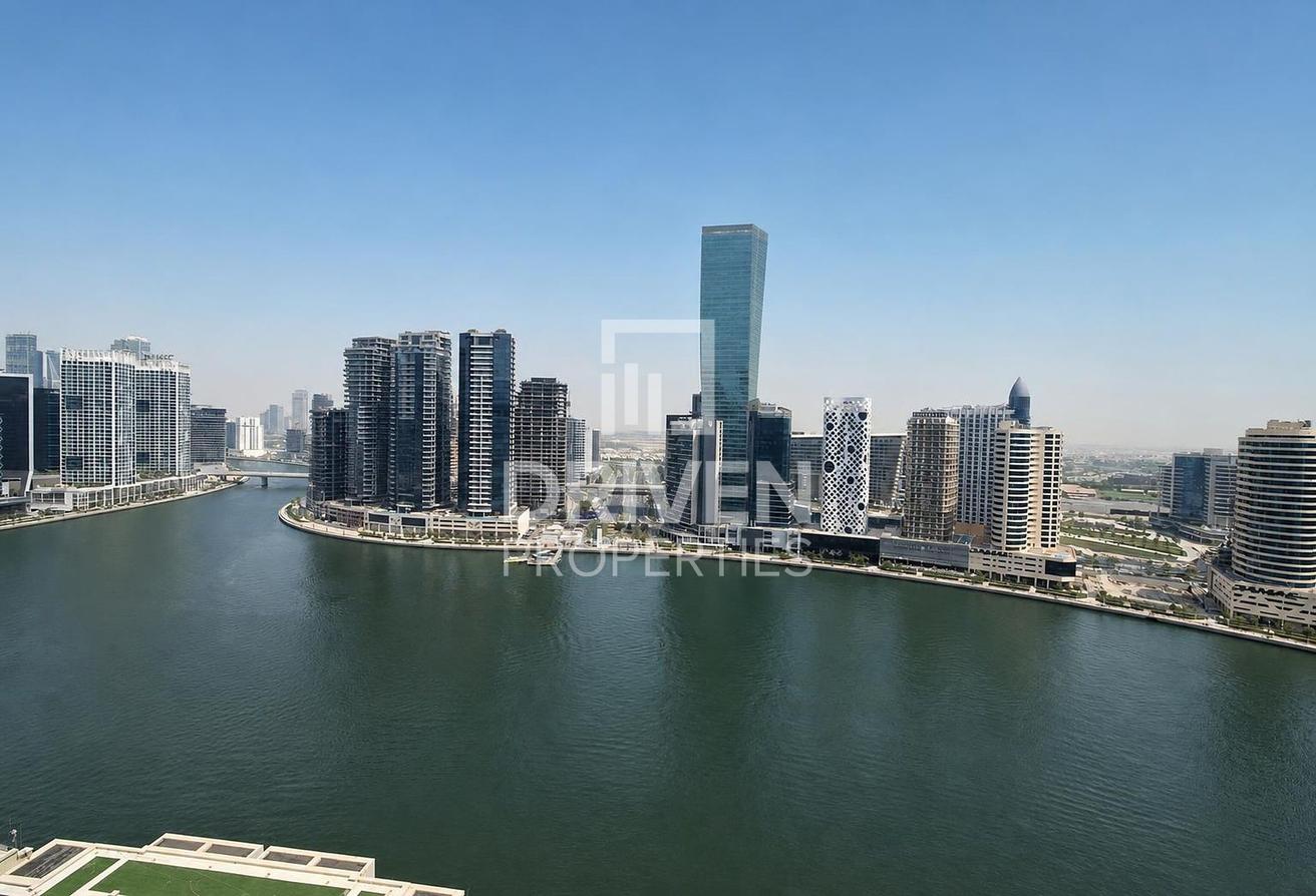 Canal and Burj View | Family Waterfront Living photo 27