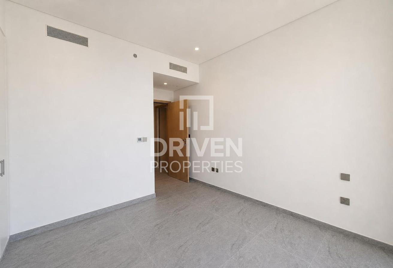 Canal and Burj View | Family Waterfront Living photo 10