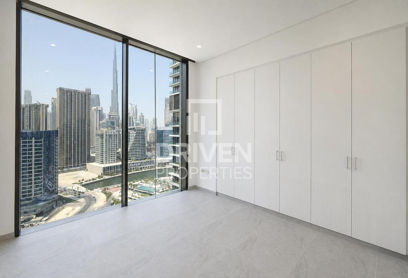 Canal and Burj View | Family Waterfront Living photo 8