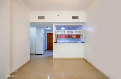 شقة - 2 غرف نوم - 2 حمامات للايجار في برج مانشستر - دبي مارينا - دبي