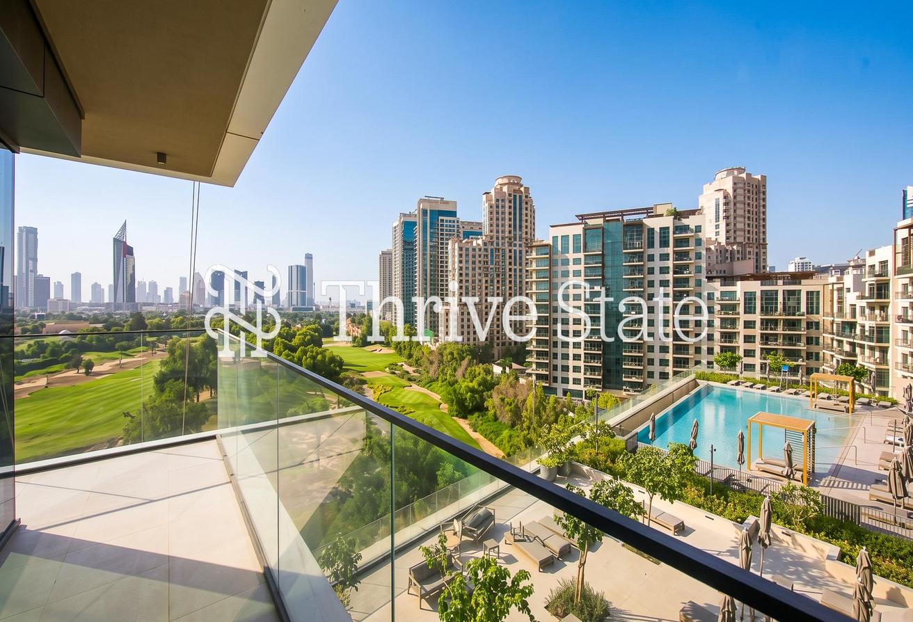 Stunning Full Golf Views | Vacant Now | Spacious photo 19