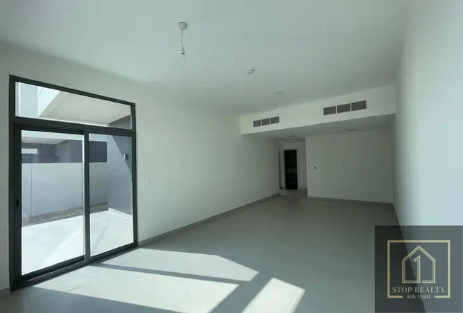 166527157 - Property Image 2