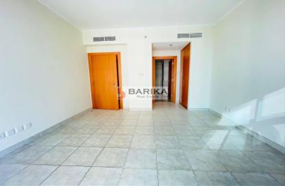 Apartment - 2 Bedrooms - 2 Bathrooms for rent in The Links East Tower - The Links - The Views - Dubai