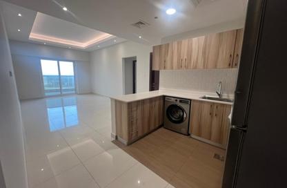 Apartment - 2 - 3 for rent in Hera Tower - Dubai Sports City - Dubai