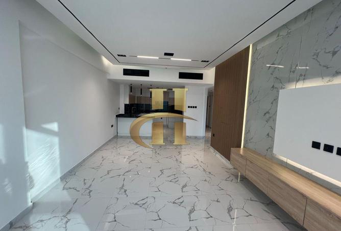 1BHK in Prime Location | Renovated | Call Now