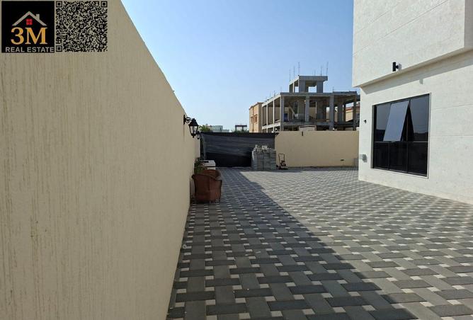 53189988 - Property Image 3