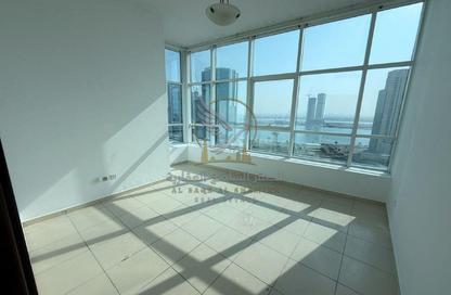 Apartment - 1 - 2 for rent in Al Mamzar - Al Mamzar - Sharjah - Sharjah