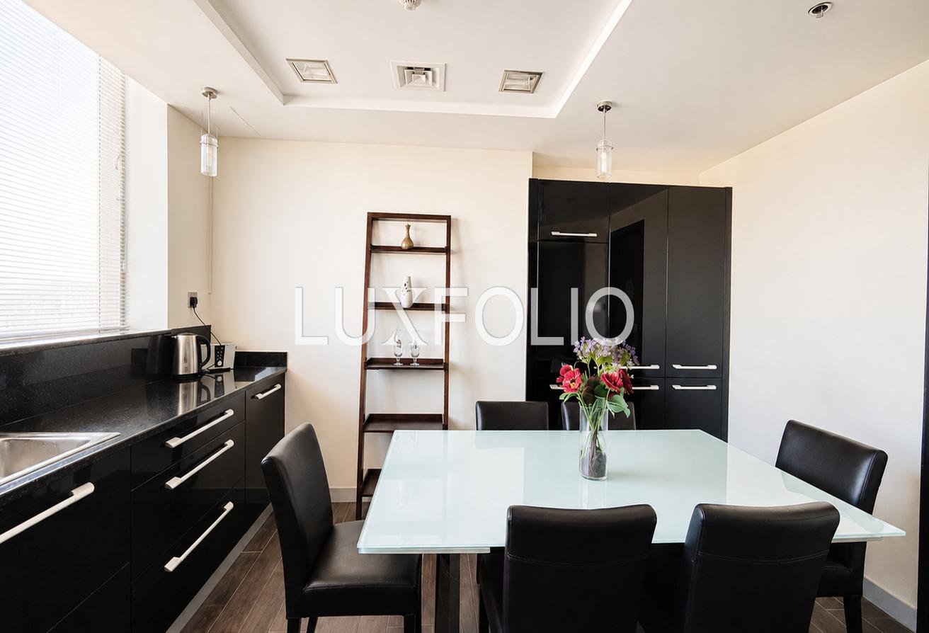 Duplex | Furnished | Palm Views photo 4