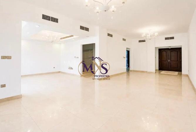 132495105 - Property Image 2