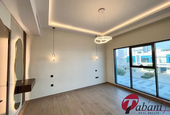 83235174 - Property Image 3