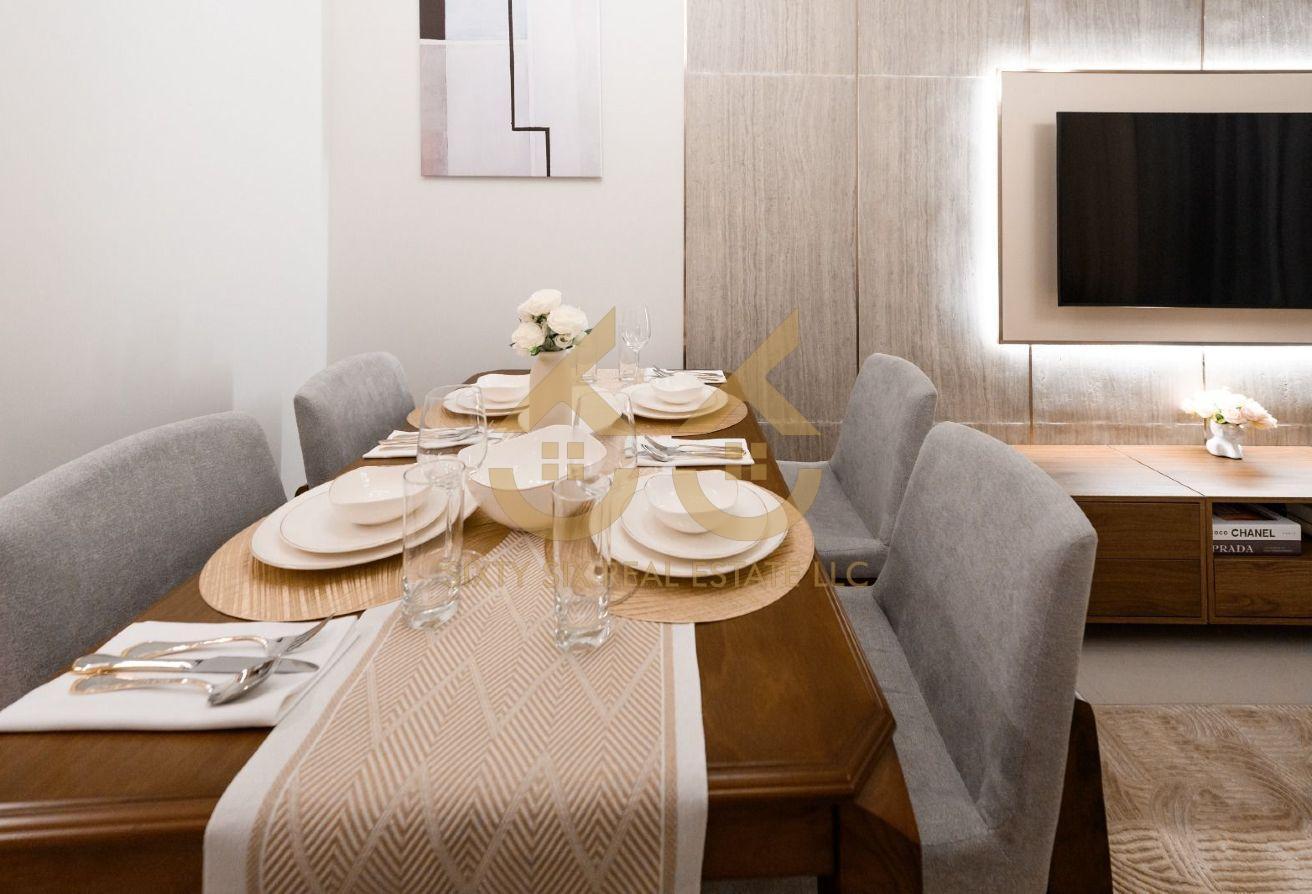 Vacant 2BR Brand New Furnished | Burj Khalifa View photo 7