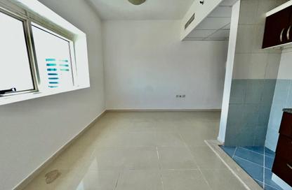Apartment - Studio - 1 Bathroom for rent in Al Taawun - Sharjah