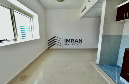 Apartment - Studio - 1 Bathroom for rent in Al Taawun - Sharjah Apartment - Studio - 1 Bathroom for rent in Al Taawun - Sharjah