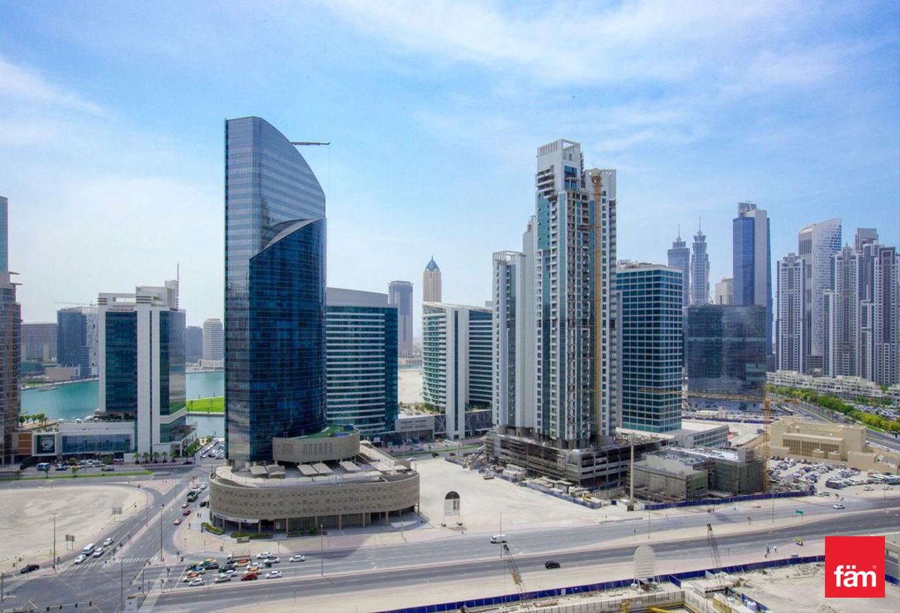 Spacious 2BR | Exclusive Vida Residences Downtown photo 15