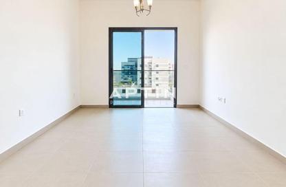 Apartment - 1 - 2 for rent in Victoria Building - International City Phase 2 - Al Warsan 4 - Al Warsan - Dubai