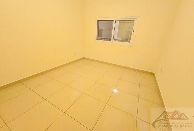 128352475 - Property Image 2